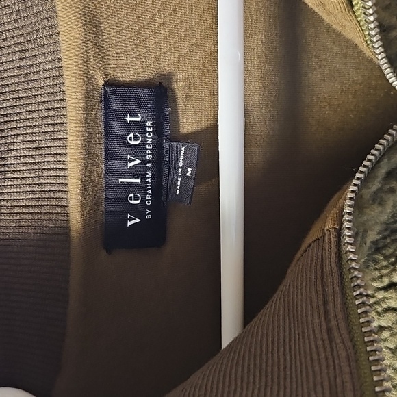 Velvet By Graham & Spencer Winter Fleece Bomber Jacket - Picture 2 of 6